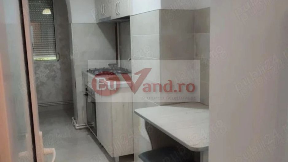 De inchiriat apartament cu 2 camere, Micro 21, et. 1, 470 euro - Poză 4