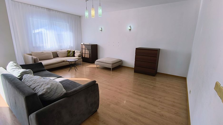 Vila Complex The CLASS,- rond OMV Pipera- curte - garaj - Poză 3