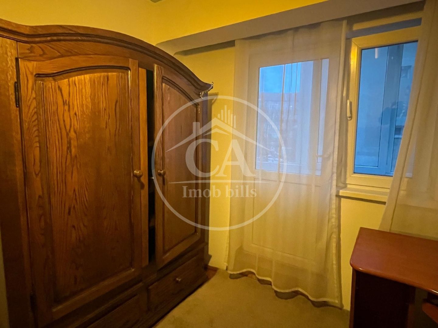 Apartament cu 4 camere de inchiriat în zona Calea Aradului, Oradea - Poză 11