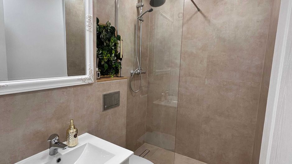 Vand-Apartament 2 camere-Metrou Romanierilor-Drumul Taberei - Poză 7
