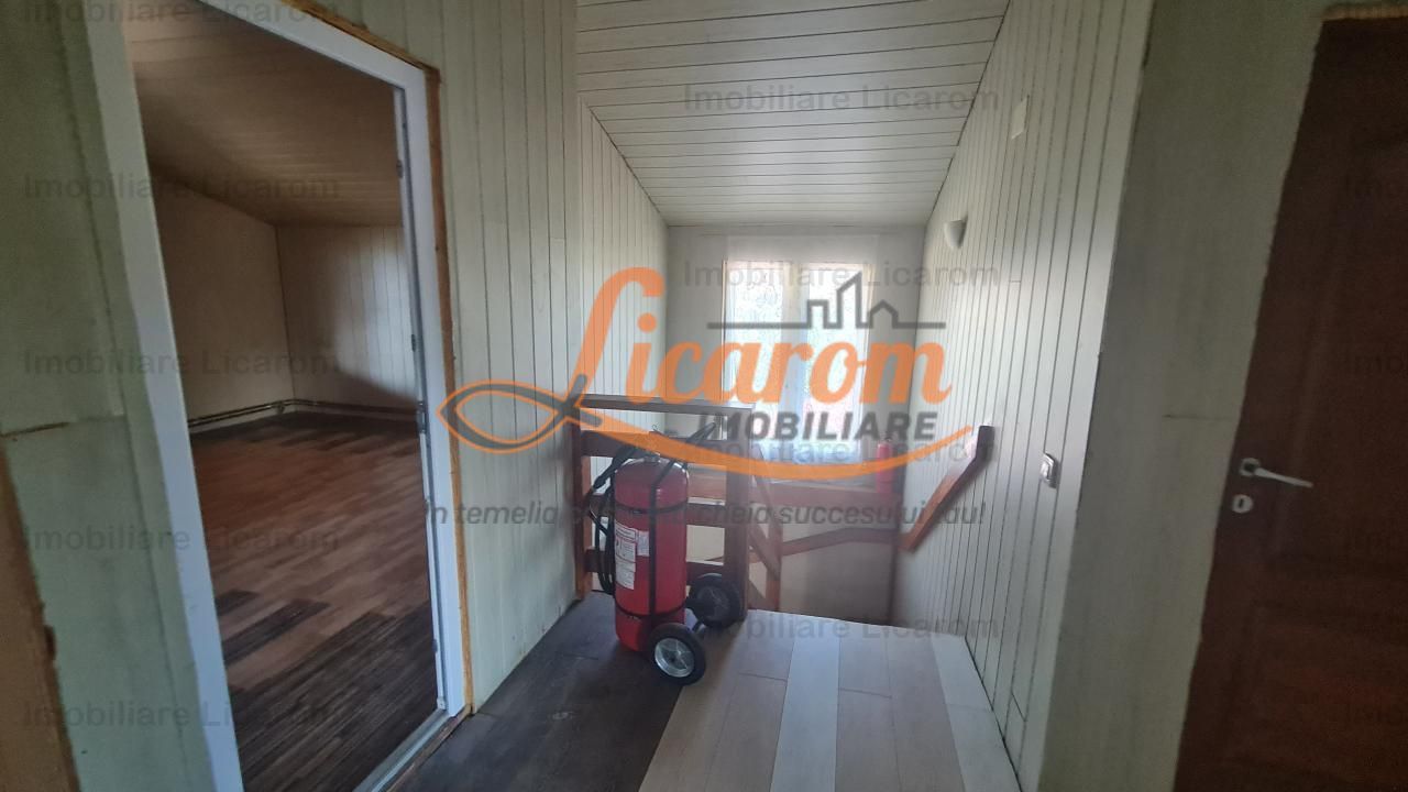 Proprietate in Cristian cu trei constructii+o fundatie,450000euro - Poză 42