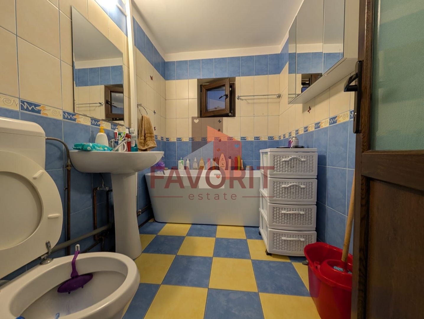 3 camere | 2 balcoane | renovat recent | zona excelenta | mobilat si utilat | - Poză 14