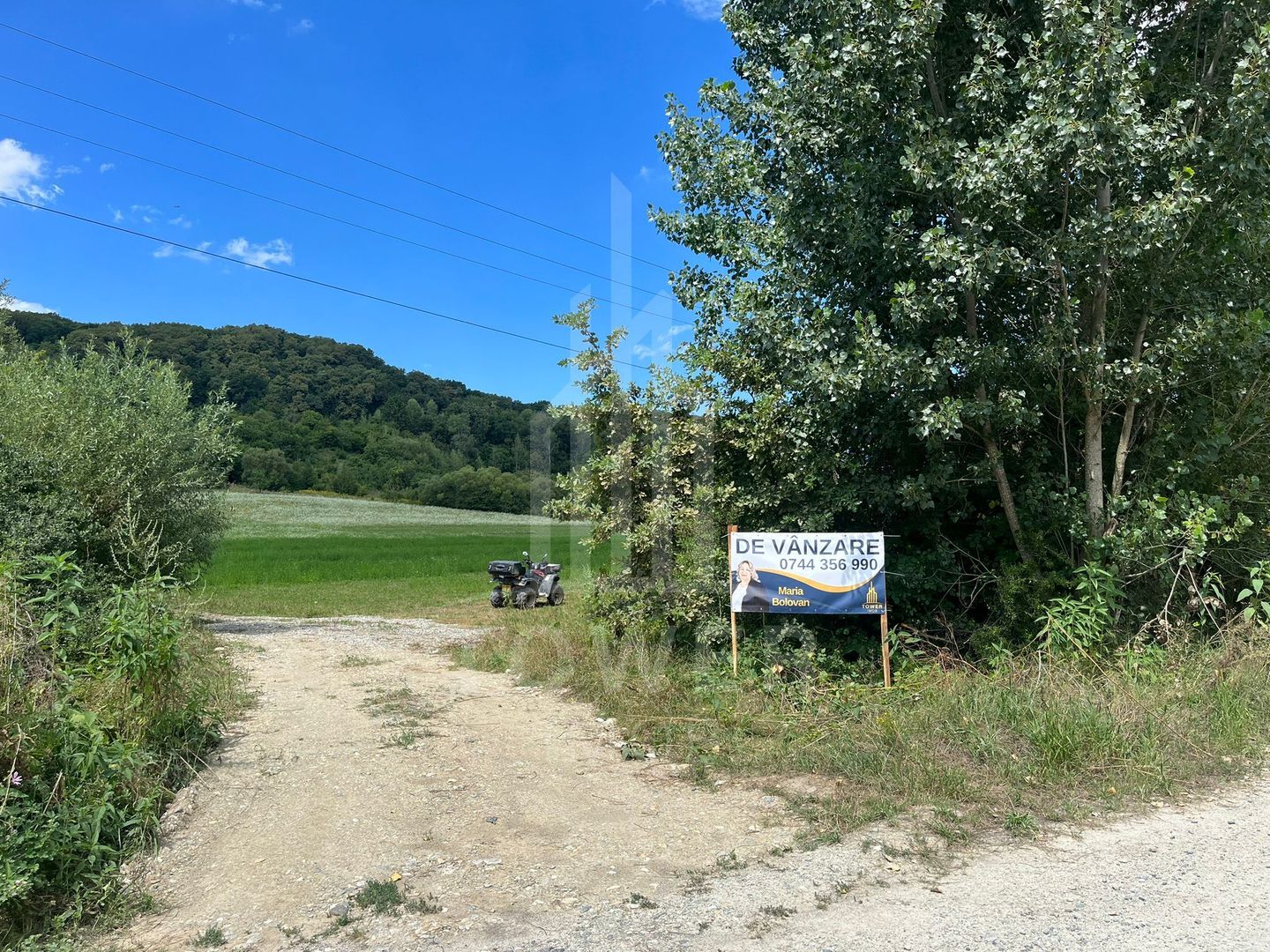 Teren extravilan de vânzare la ieșire din Bradu-Sibiu - Poză 1