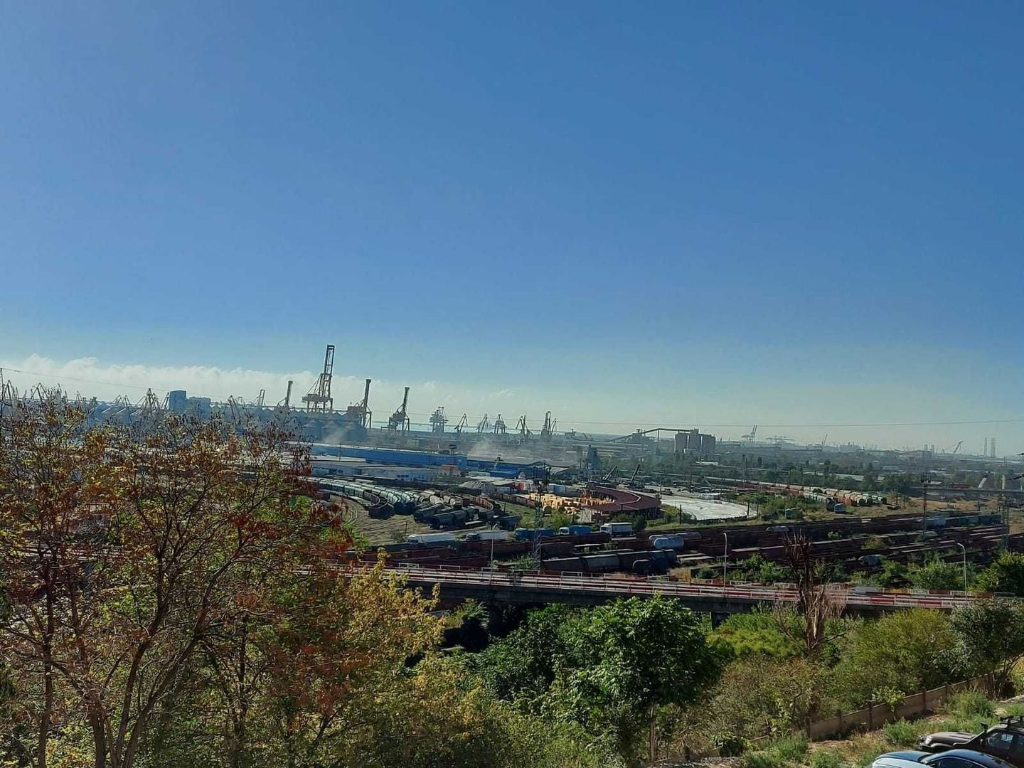 APARTAMENT 2 CAMERE – ZONA SCAFANDRI – VEDERE SUPERBĂ CĂTRE PORT - Poză 8