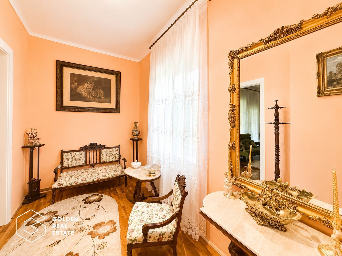 Apartament la casa cu 3 camere, zona Centrala - Poză 2