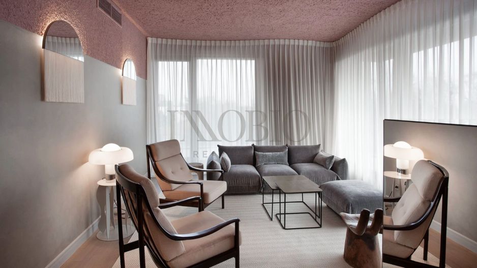 Full Service Apartment | 3 Bedrooms | Parking | Concierge - Poză 1