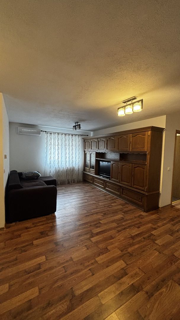 Apartament de vanzare in Sebes Drumul Petrestiului - Poză 1