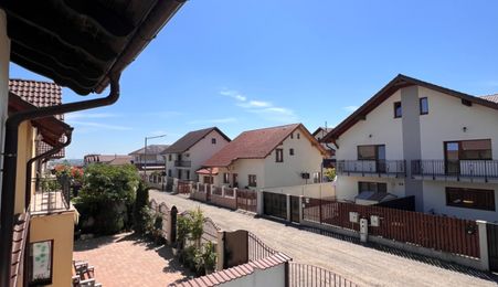 Casa individuală 3 dormitoare mobilată-utilală zona LIDL | C.Cisnădiei