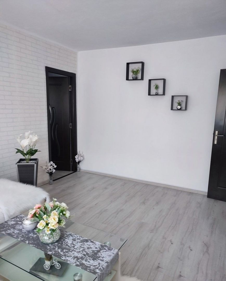 Apartament 3 camere, 60 mp, Spitalul Județean – renovat, COMISION 0% - Poză 2