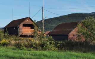 Teren Intravilan | 3300 Mp | Potential de Investitie | Utilitati in Apropiere - Poză 2