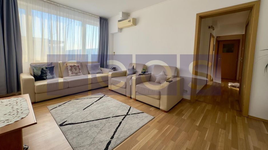 VANZARE APARTAMENT 3 CAMERE 65MP METROU IANCULUI DUBLU VEDERE SEMIDECOMANDAT - Poză 2