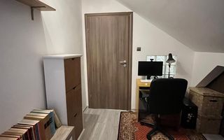 Apartament 3 camere 2 balcoane bucatarie inchisa in zona Strand II - Poză 4