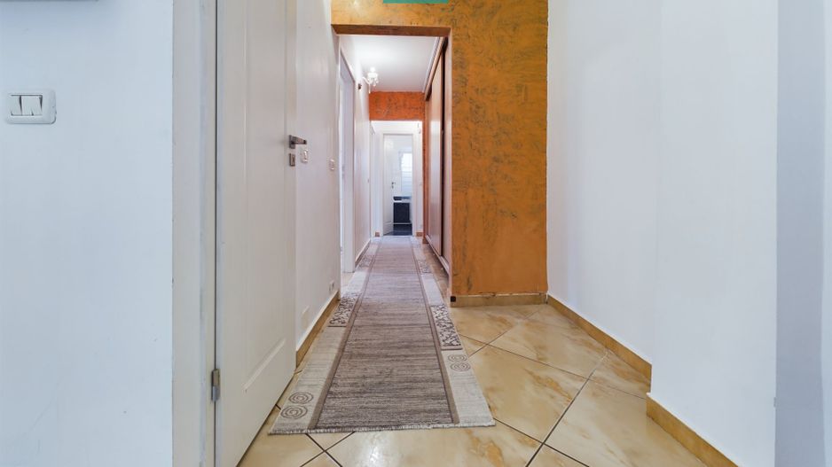 Apartament cu 3 camere în Alfa - Poză 7