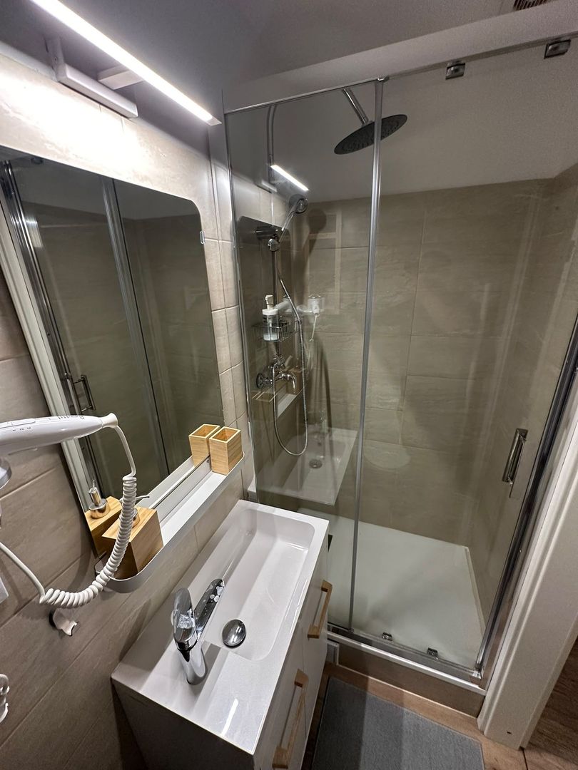 Garsoniera de vanzare Ultracentral/Str.Lipscani/Centrul Vechi - Poză 3