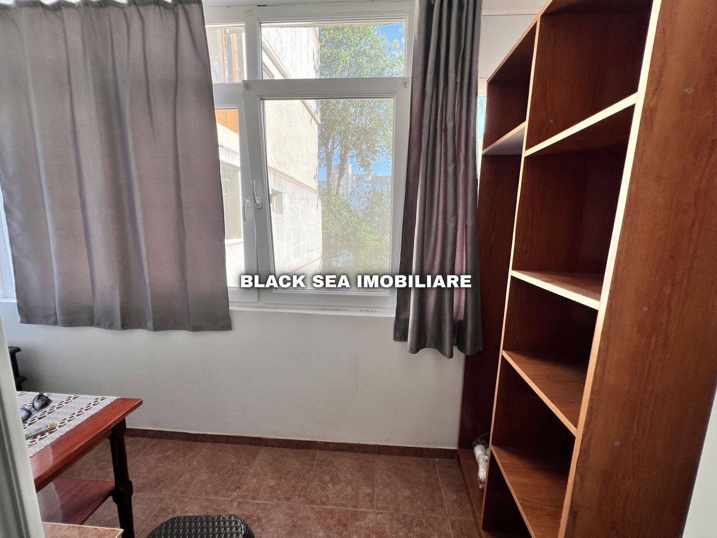 Apartament 2 camere decomandat et.1/4 - Termen Lung - Poză 12