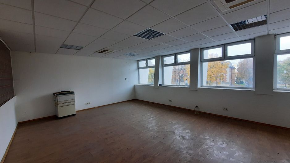 Spatiu pentru birouri- Piata Victoriei - Poză 2