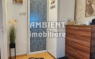 Apartament cu 4 camere, etaj 3,  zona Ultracentral; - Poză 3
