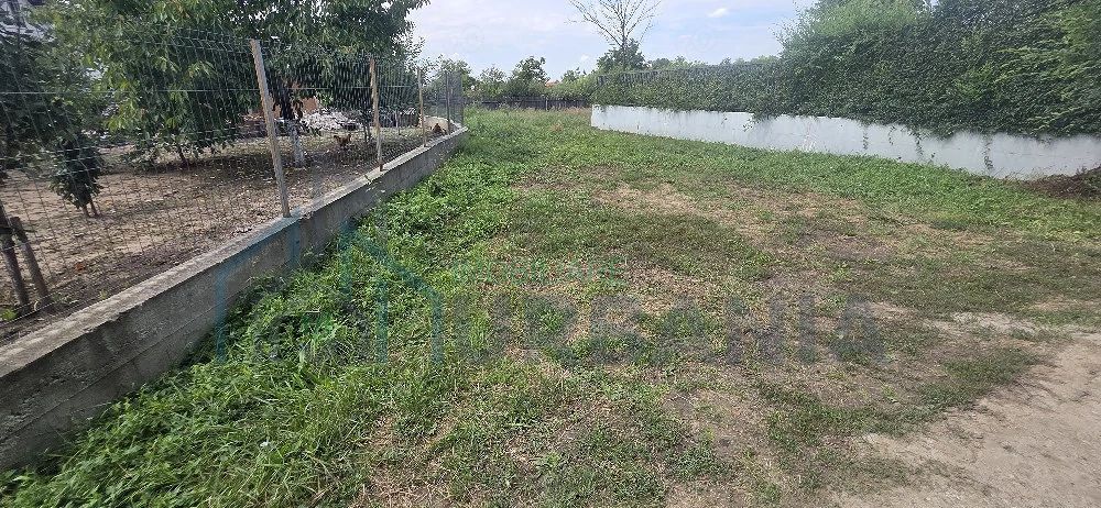 Teren intravilan de vânzare în Iași, Lețcani - 1267 mp - Poză 3