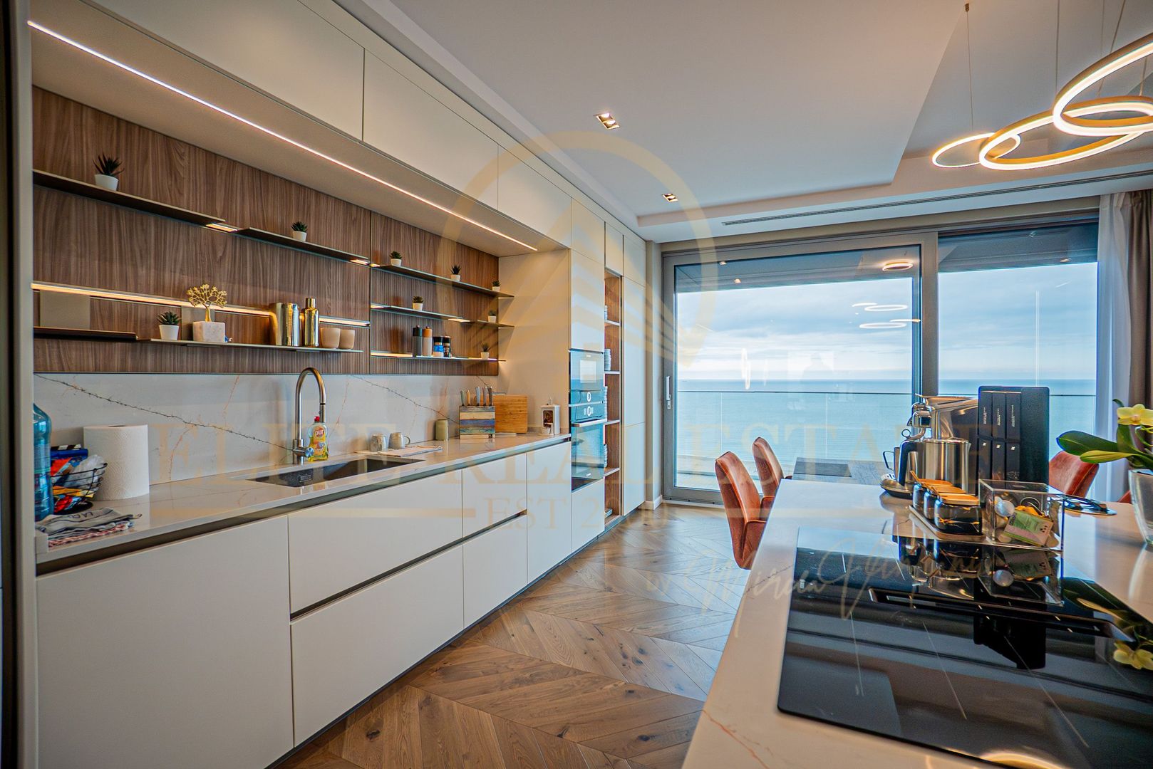 PENTHOUSE UNIC in mijlocul orasului Constanta - Poză 6