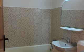 Apartament 2 camere , decomandat în Titan, sec.3 - Poză 2
