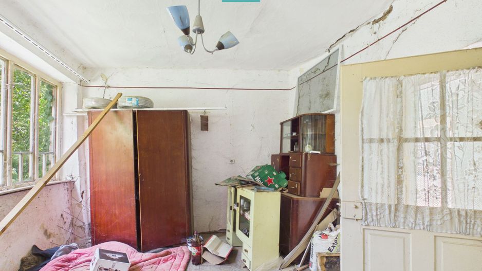 CASĂ ÎN ZERIND PE PRINCIPALĂ CU TEREN DE 1440 MP - Poză 10