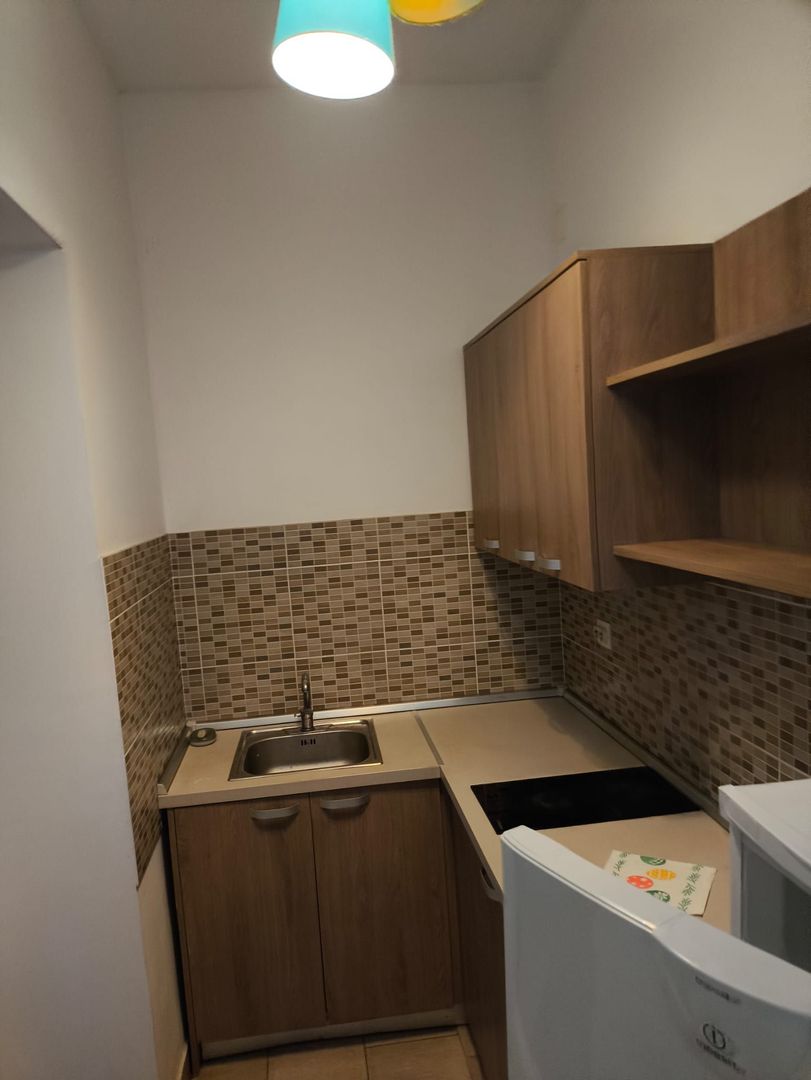 De inchirat spatiu birouri ultracentral - Poză 2