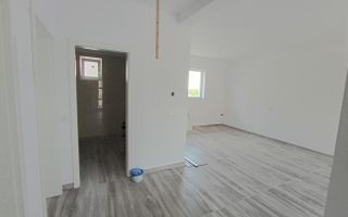 Sanandrei Casa Individuala Pe Parter, 3 Cam, Drum Asfaltat. Toate Utilitatiile - Poză 4