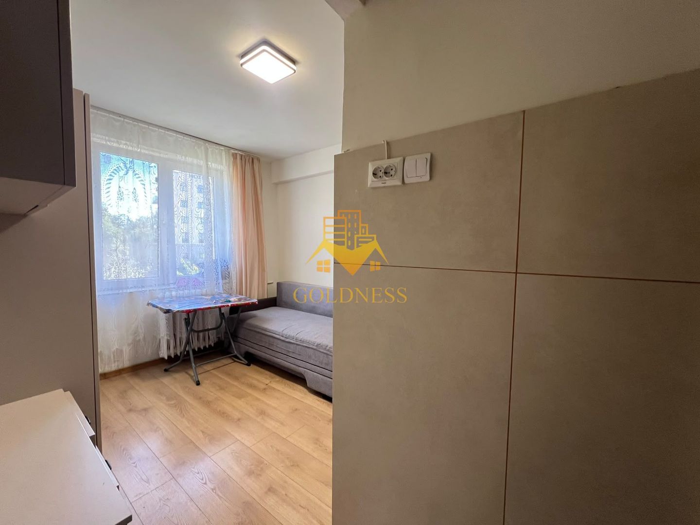 Garsoniera/STUDIO,  12 MP,  Albac, Gheorgheni, Hotel Royal - Poză 4