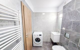 Apartament Suprafata Mare I Tractorul Coresi - Poză 4