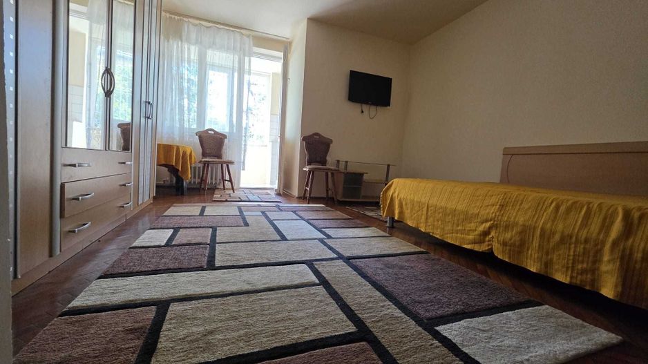 Vând apartament cu 1 camera - Poză 1