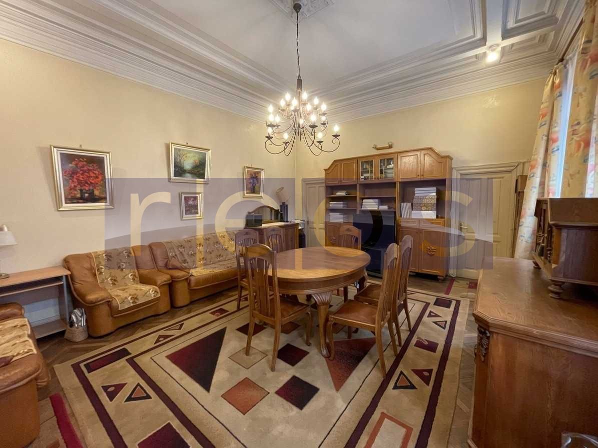 VANZARE APARTAMENT 4 CAMERE DECOMANDAT IN VILA - MAGHERU - Poză 3