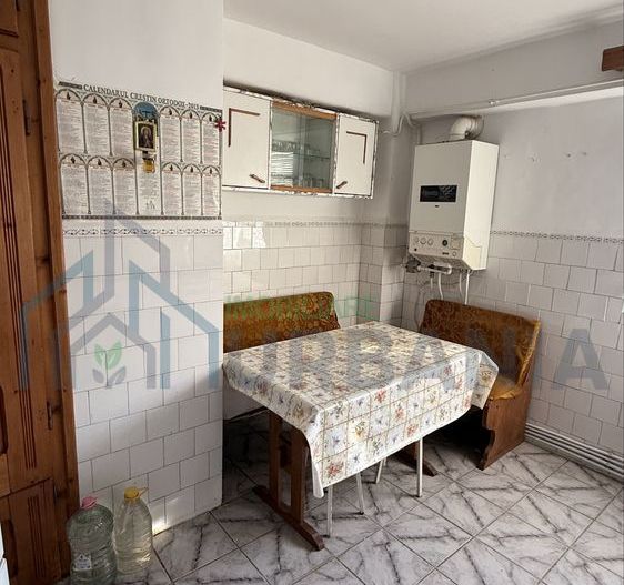 Apartament 3 camere, 86 mp, ultracentral Pașcani - Poză 4