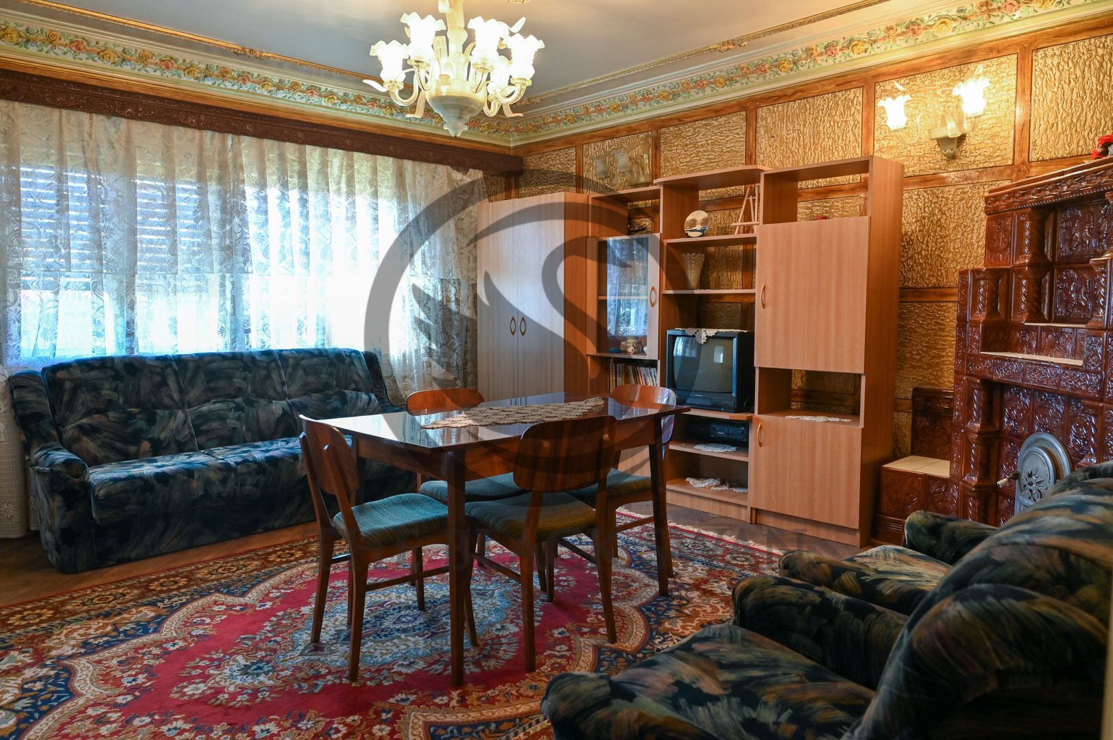 Casa cu 6 camere de vanzare | Zona Ultracentrala, Baicoi | Comision 0% - Poză 5