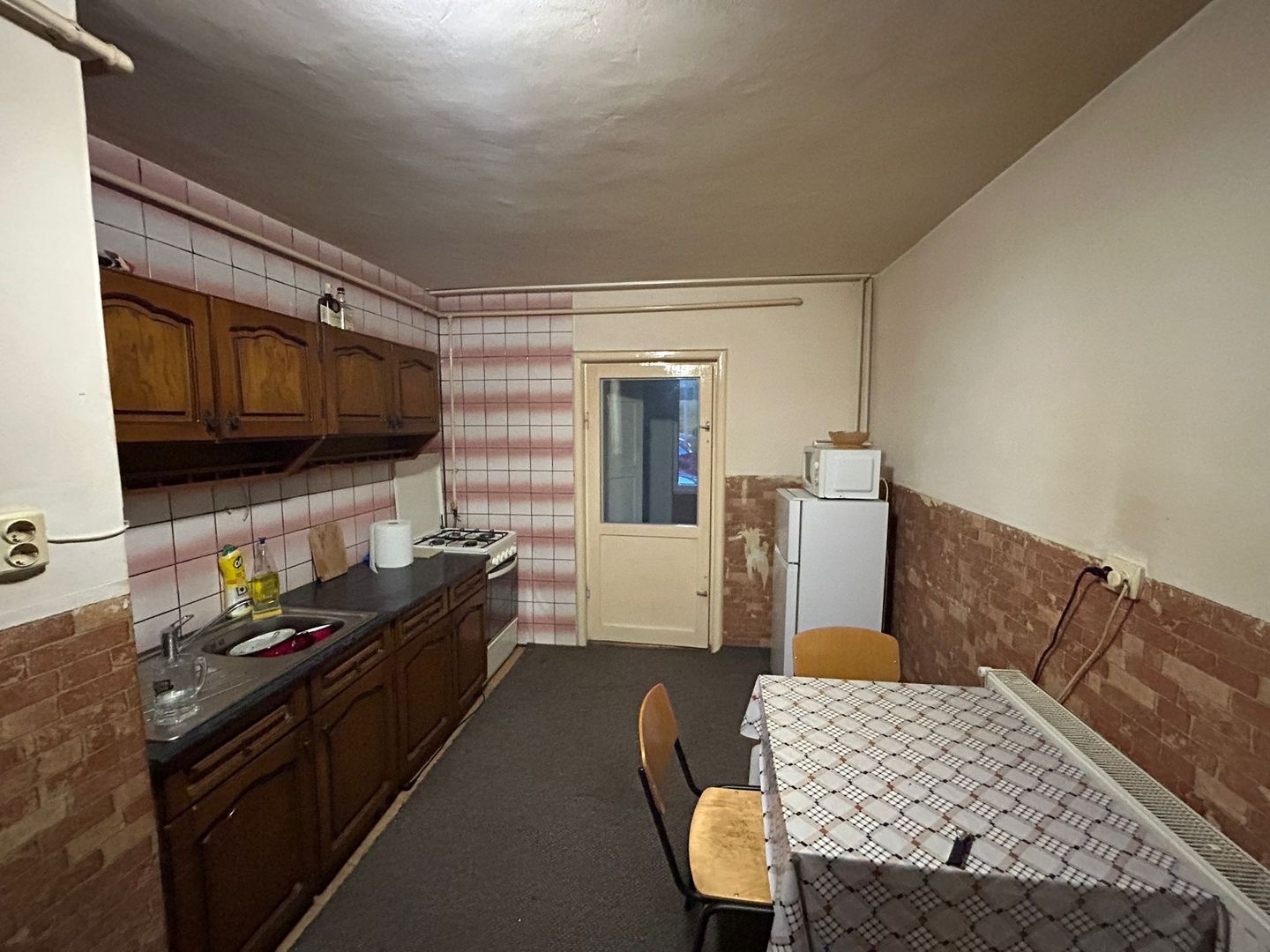 Apartament 2 camere, parter - zona Cetate - Poză 5