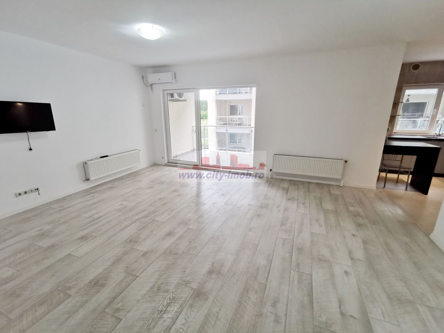 Vanzare Apartament 4 camere Baneasa - Poză 29