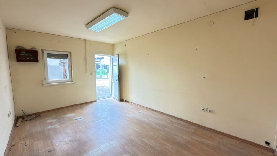Inchiriere Clădire Producție, Depozitare 278 mp -Teren 1380 mp - Carei - Poză 7