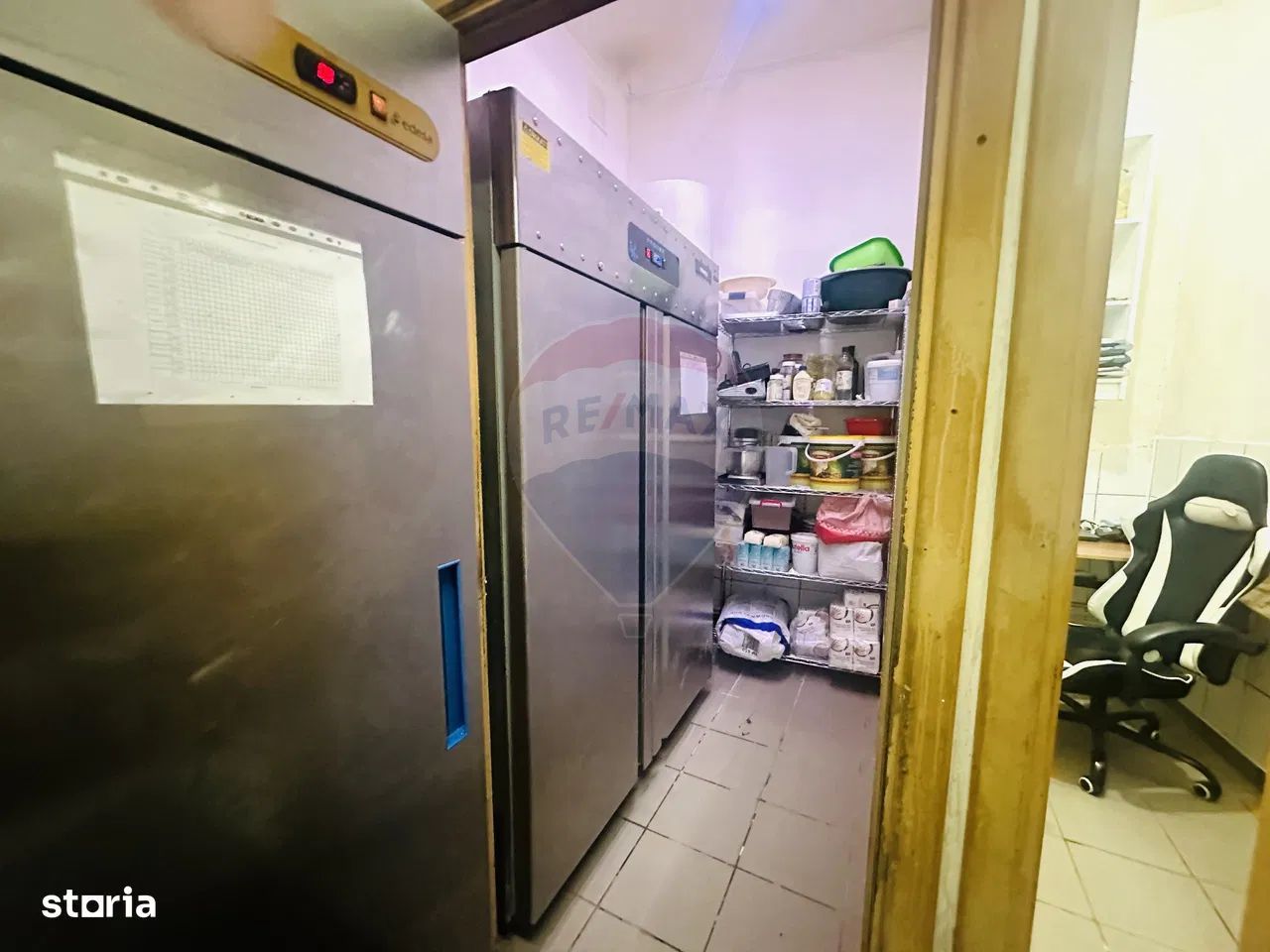 De Inchiriat Spațiu Comercial de 60mp în zona Nerva Traian - Poză 9