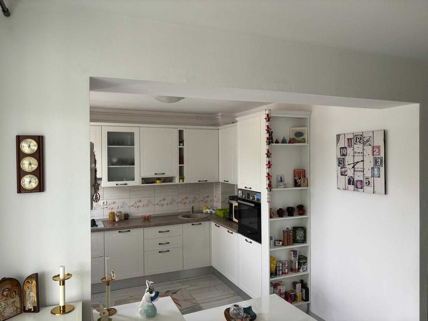 Vanzare apartament 3 camere, 2 minute de METROU - Poză 6