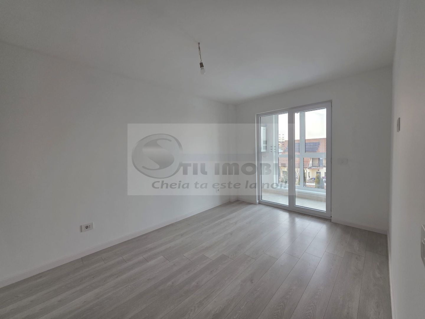 Apartament 2 camere – Etaj 1, balcon închis – Str. Soarelui, Păcurari - Poză 5