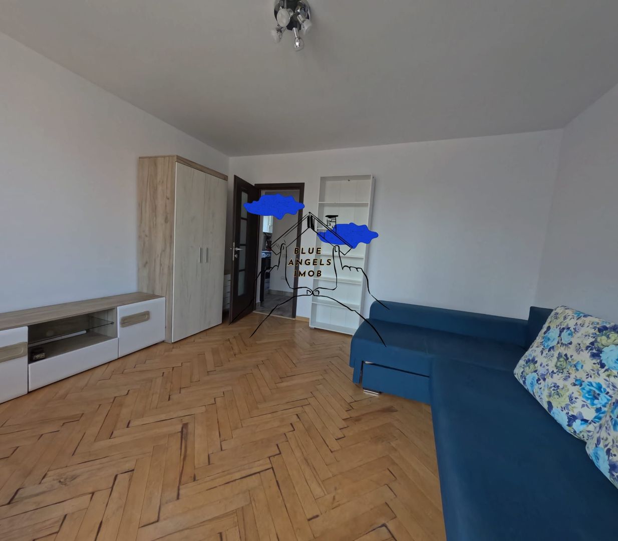 Apartament 2 camere langa AFI Mall Brasov, balcon generos cu vedere - Poză 1