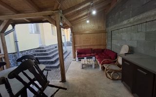 Casa 8 camere | 308mpu | 2 Apartamente | Selimbar - Poză 25