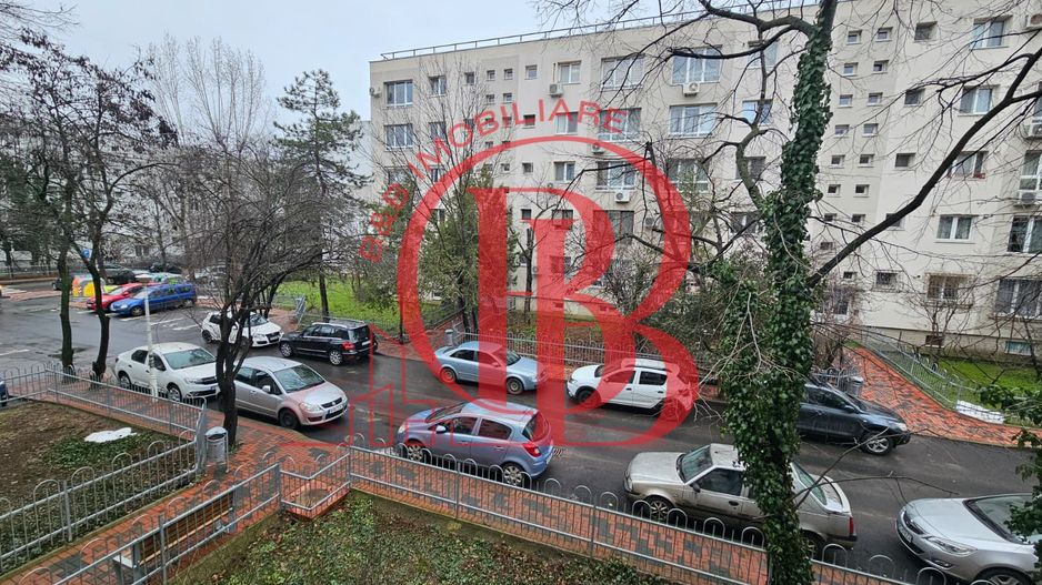 4 camere decomandat cu Boxa 12mp-10 min M 1 Decembrie 1918 - Poză 1