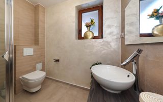 Casă Individuală Modernă de Vânzare | Sânpetru, Brașov - Poză 14