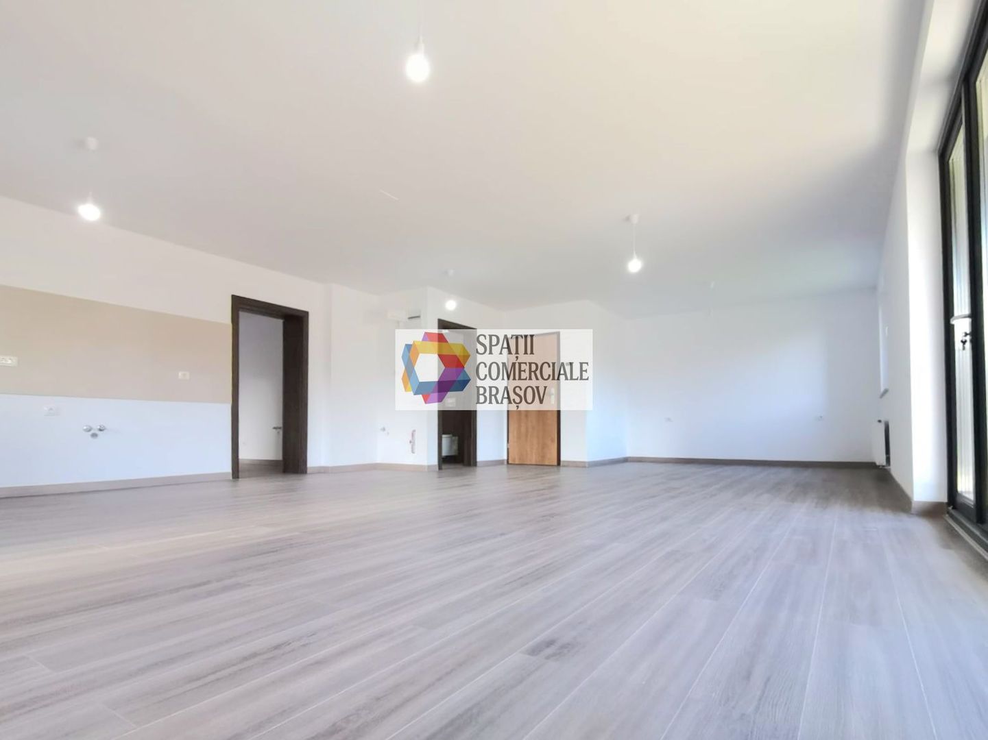 Spariu comercial Urban Plaza - 224 mp #plus-imo.ro - Poză 13