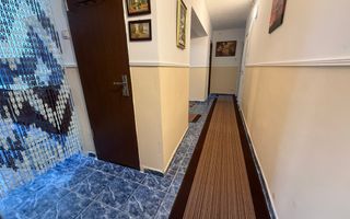 4 camere Decomandat Dacia, etaj intermediar, 1980 - Poză 10