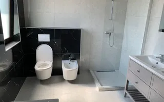 Duplex lipit prin garaj! Dumbravita - Poză 12