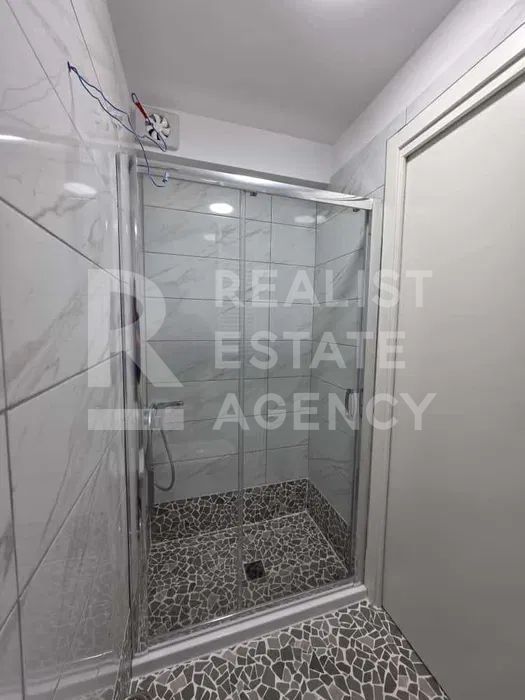 Garsonieră renovată 2024 -Str. Lăcrămioarei - Poză 4