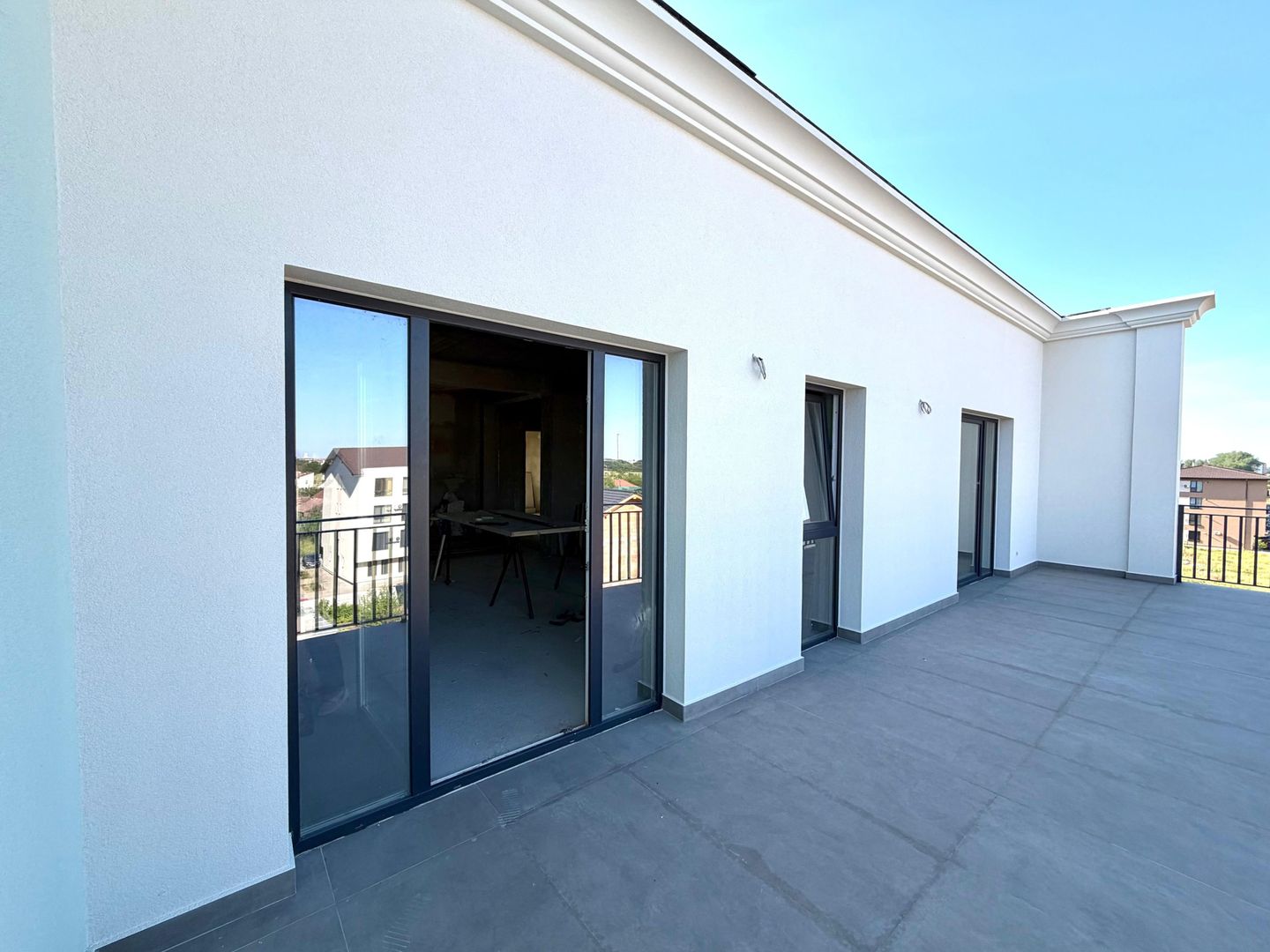 Penthouse Premium 4 Camere | 112 mp Utili | Terasă 32 mp - Giroc - Poză 1