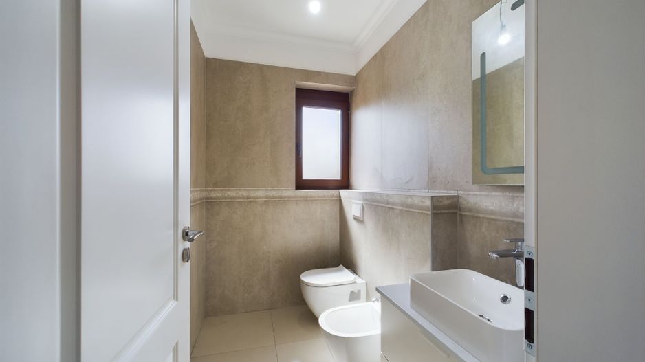 Casă tip duplex Dumbrăvița despărțit prin spațiu tehnic - Poză 18