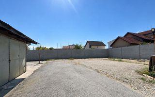 Teren intravilan | 898 mp | 28 ml deschidere | Asfalt | Cetate - Poză 1